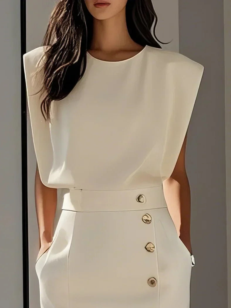 Malene™ | Solid Midi Dress with Button Slit and Round Neckline