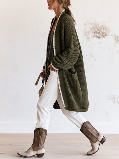 Lang olijfgroen vest met gehaakte details