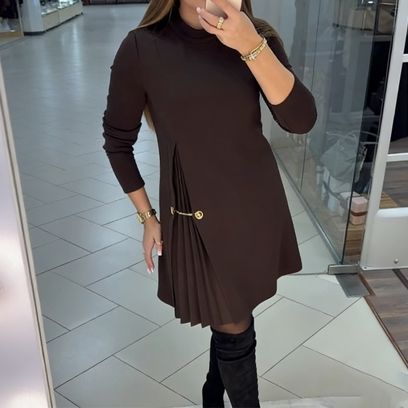 Noctura | Pleated Dress with Long Sleeves